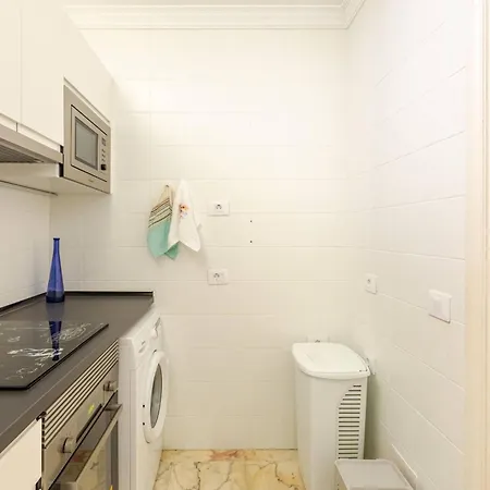 Spectacular Parking Powerful Wifi Seaview