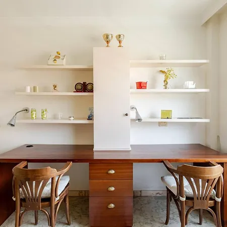 Spectacular Parking Powerful Wifi Seaview