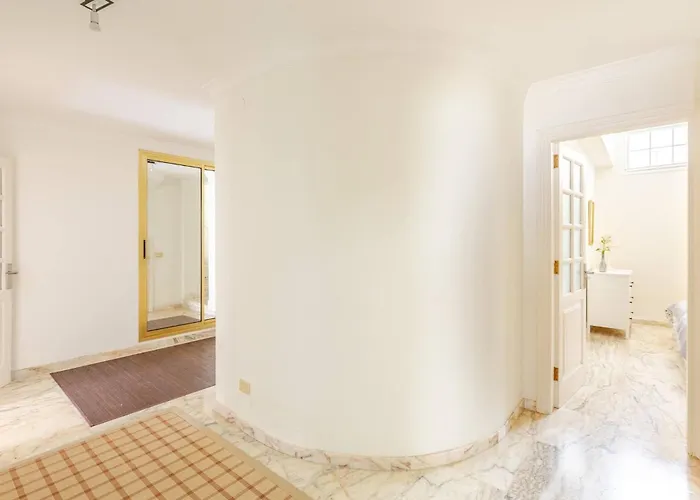 Spectacular Parking Powerful Wifi Seaview *