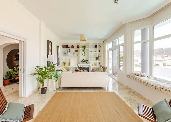 Spectacular Parking Powerful Wifi Seaview