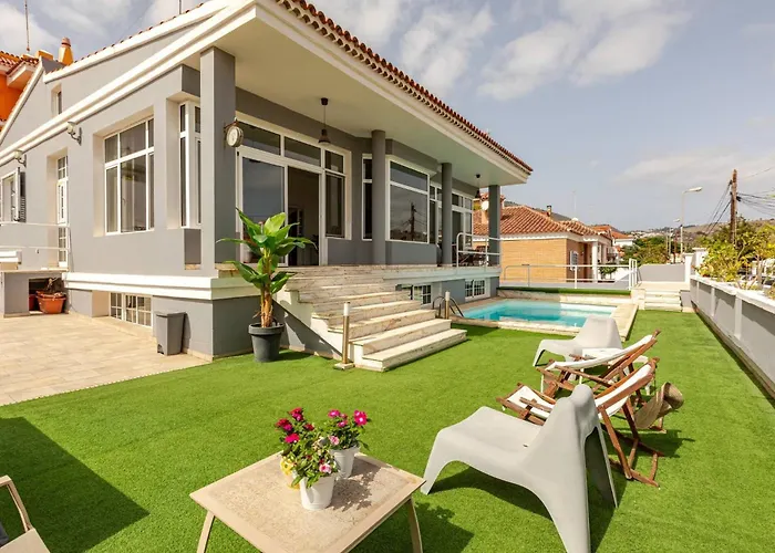 Spectacular Parking Powerful Wifi Seaview *