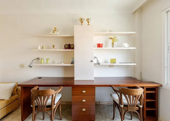 Spectacular Parking Powerful Wifi Seaview